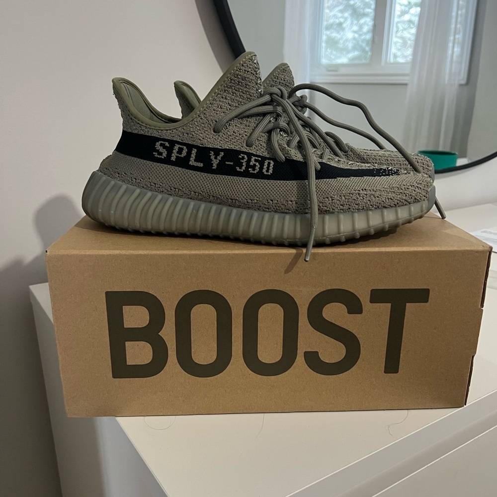 Yeezy 350 v2 granit